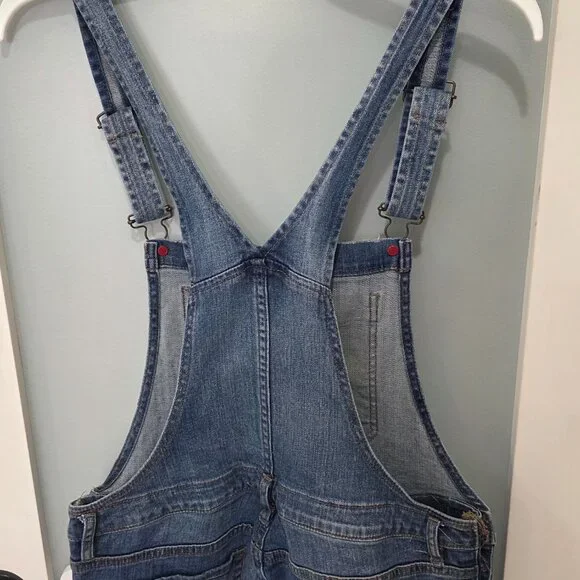Bullhead Denim Overalls – Size M – Medium Wash Distressed Overall Jumpsuit - Picture 8 of 10